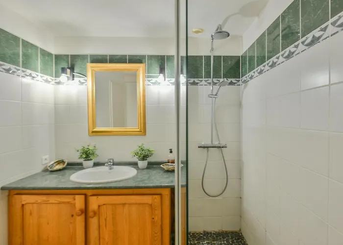 Grande Saint Martin Le Redon Дом отдыха *