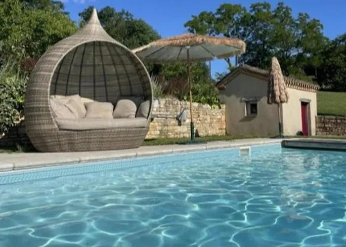 Дом отдыха Grande Saint Martin Le Redon *