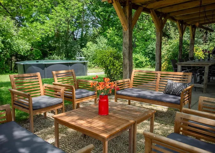 Дом отдыха Grande Saint Martin Le Redon *