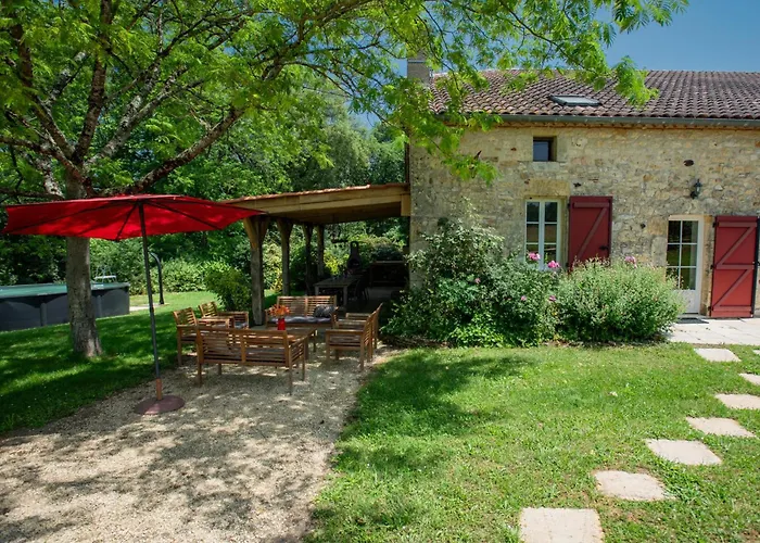 Дом отдыха Grande Saint Martin Le Redon *