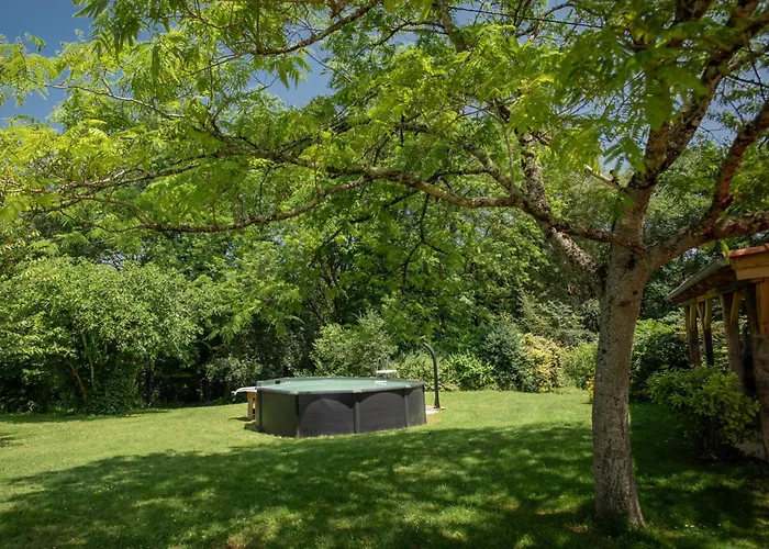 Дом отдыха Grande Saint Martin Le Redon