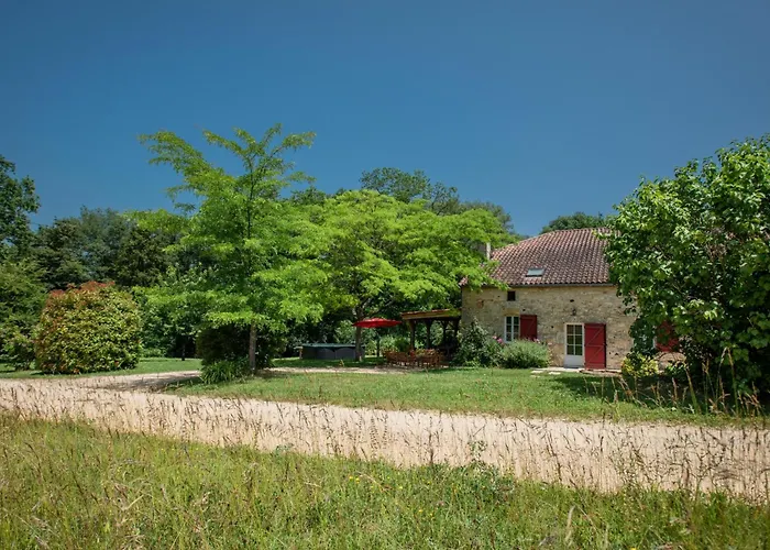 Дом отдыха Grande Saint Martin Le Redon Soturac